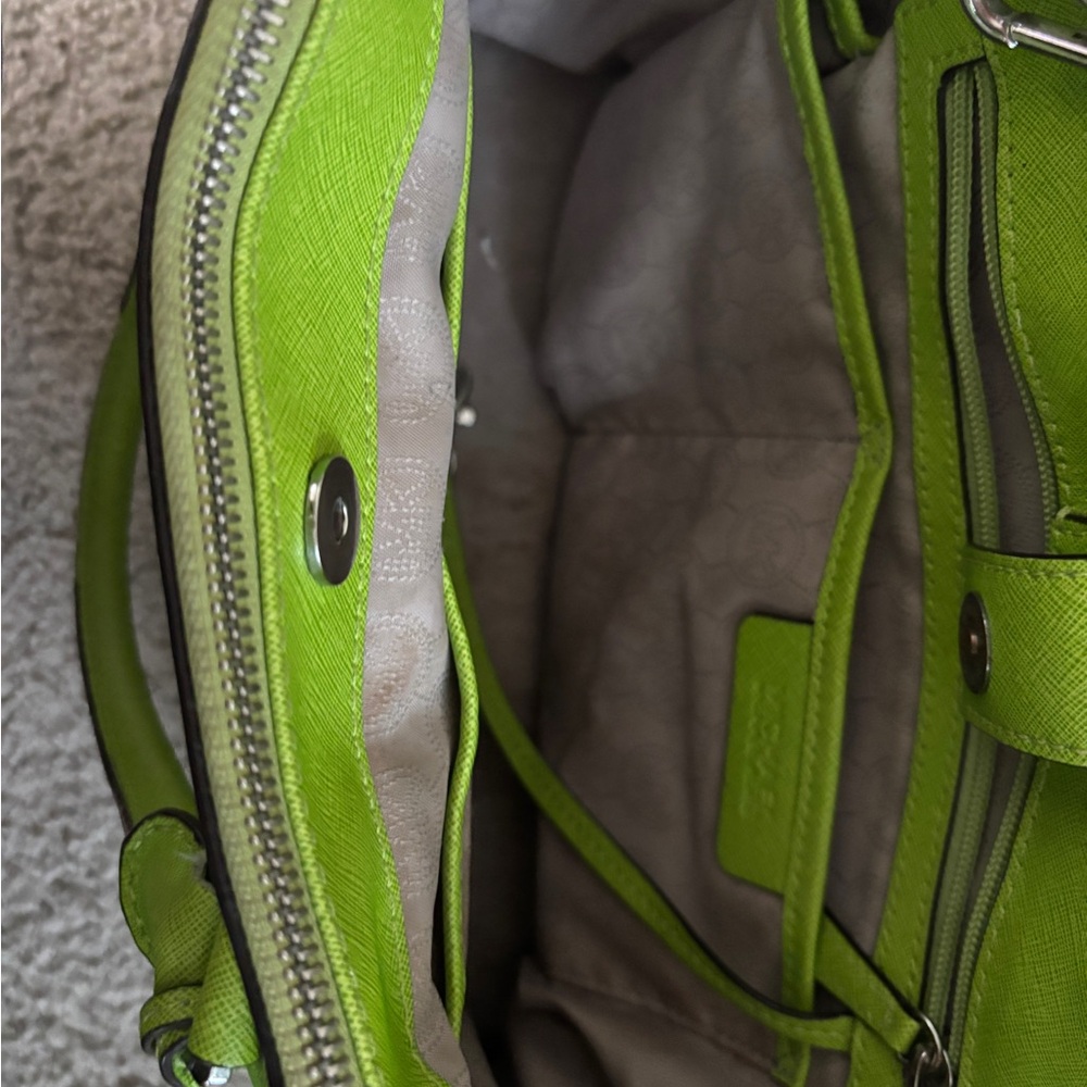 Michael Kors Bright Green Satchel - Picture 9 of 10